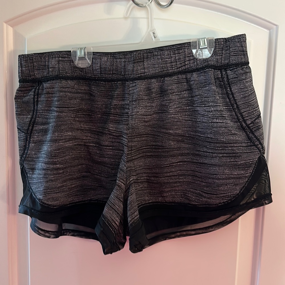 Lululemon running reversible shorts